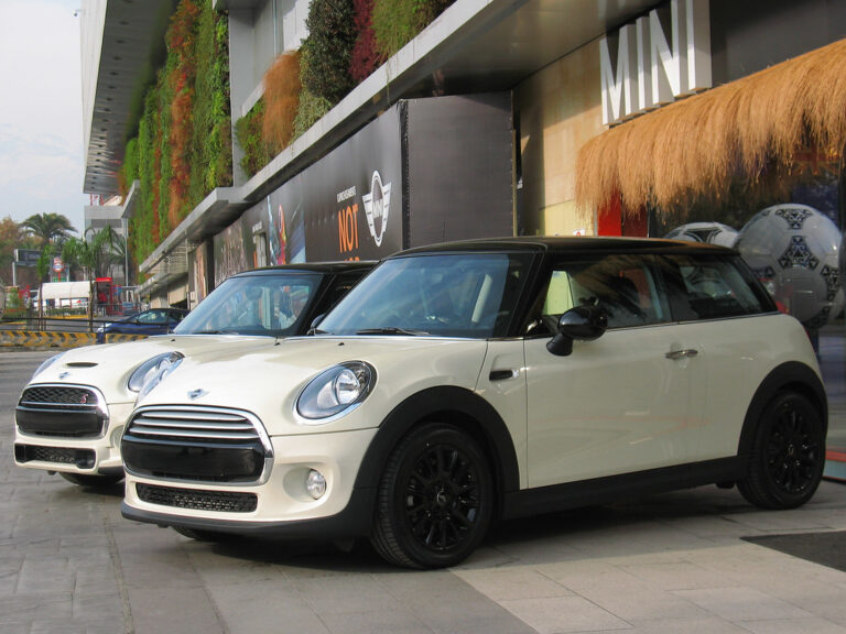 MiNi Cooper 1.5T 2014