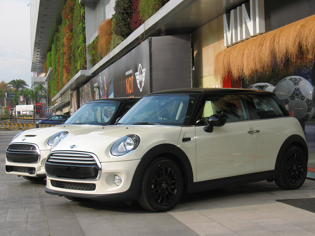 MiNi Cooper 1.5T 2014