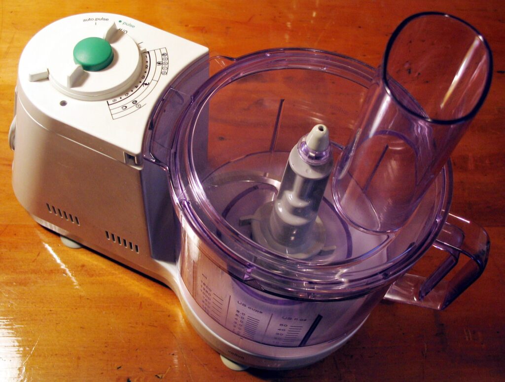This is the food processor part of a Braun Multisystem K1000 food processor.